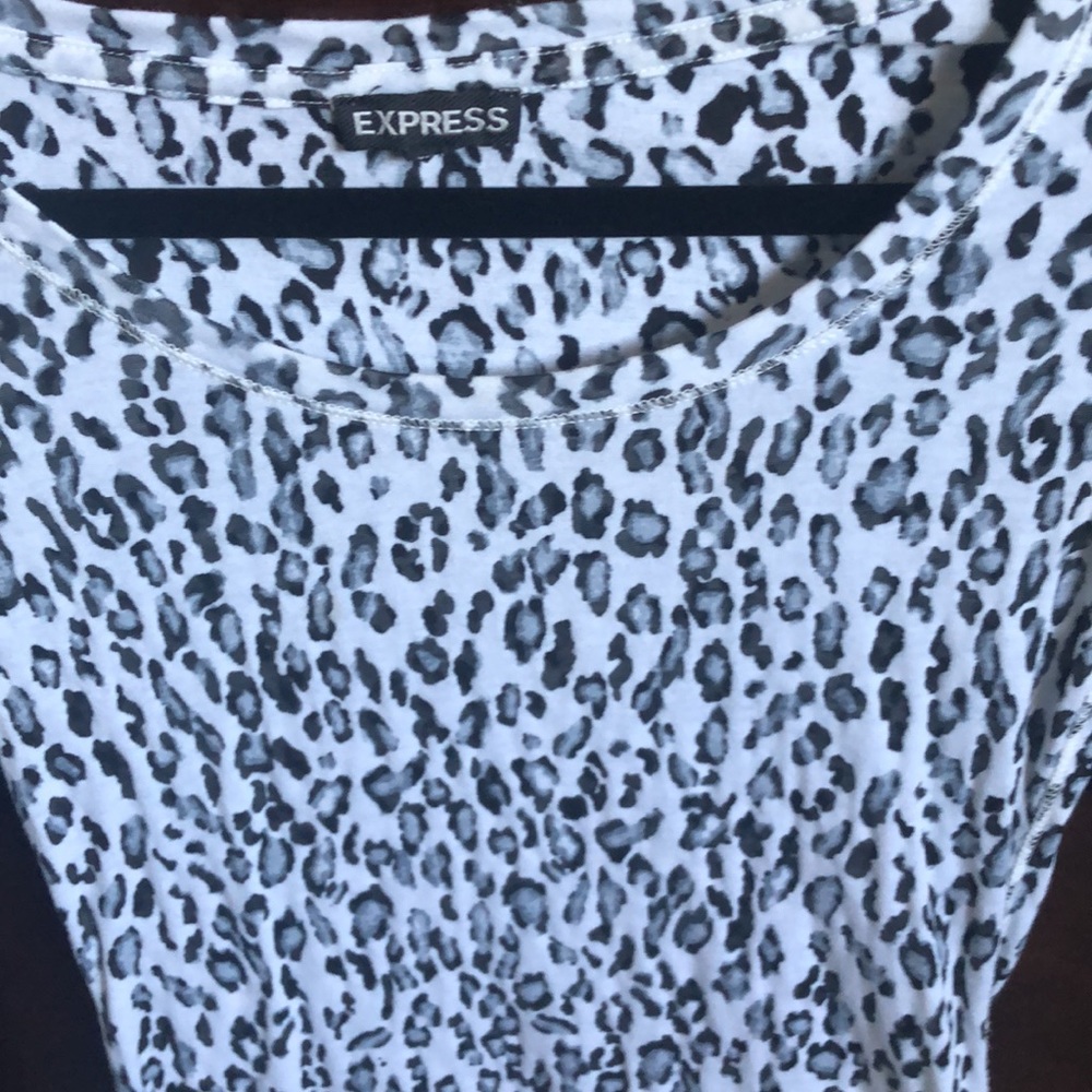 Top Bundle - Picture 2 of 6